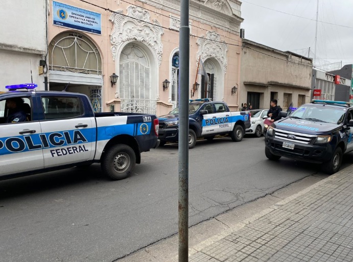 Escándalo en la Bonaerense: ya son 8 los policías detenidos en 25 operativos en San Nicolás, Ramallo y San Pedro