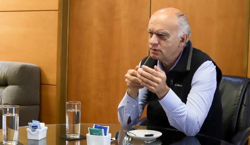 Grindetti a lo Milei: Aseguró que si gana eliminaría la jefatura de asesores de la Provincia que ocupa Carlos Bianco