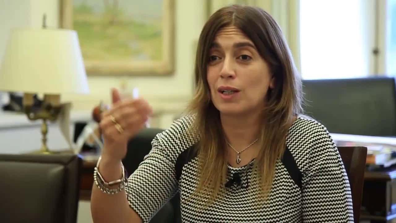 La diputada radical juninense, Danya Tavela, cuestionó la "soberbia" de Bullrich y tildó a Milei de "fascista"