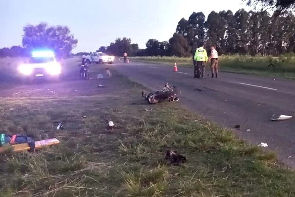 "Noooo, gil...": El video de una picada de motos en Bragado que terminó con varios heridos, uno de ellos en grave estado