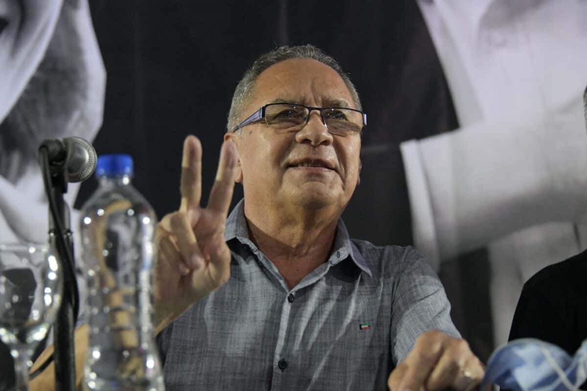 El intendente Descalzo de Ituzaingó se convirtió en el primero del PJ en saludar a Milei: "Fue elegido democráticamente"