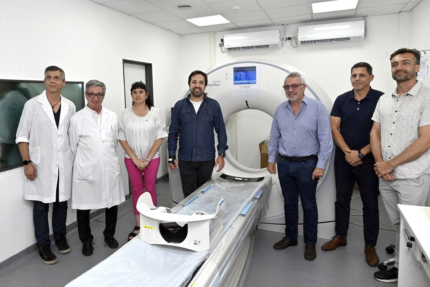 Zamora y Kreplak presentaron el nuevo tomógrafo de última tecnología del Hospital Magdalena ubicado en Tigre