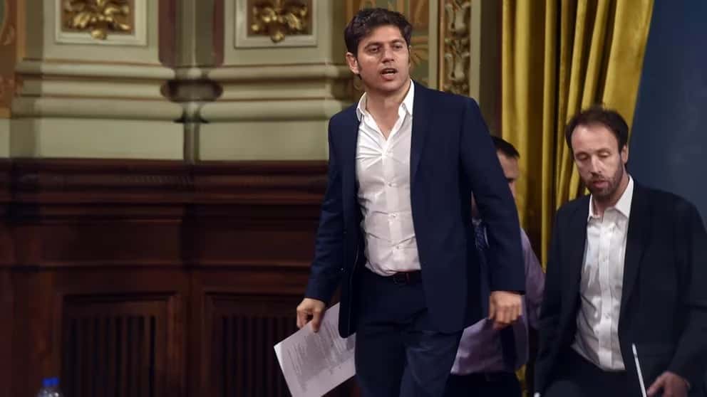El ministro de Economía bonaerense apuntó contra Clarín por el "Impuestazo": “En materia de tergiversar, no defrauda”
