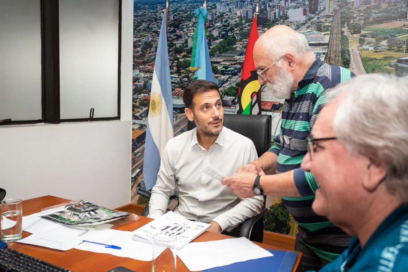 Daños por el temporal en Lanús: El intendente Álvarez otorgará un subsidio a El Porvenir