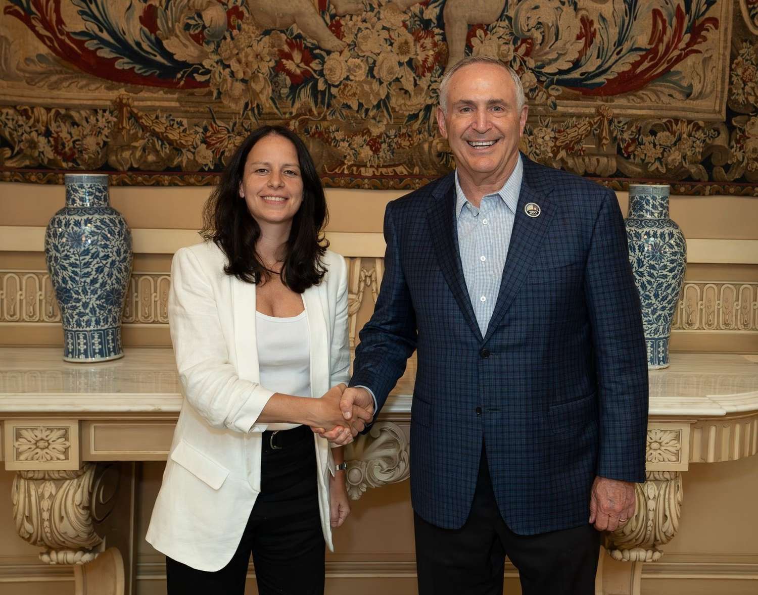 La intendenta de Vicente López, Soledad Martínez, compartió encuentro con Embajador de los Estados Unidos