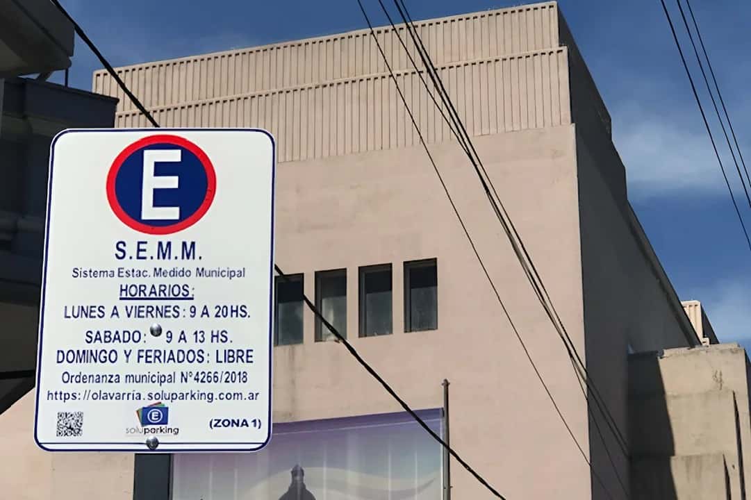 El intendente de Olavarría propone municipalizar el estacionamiento medido