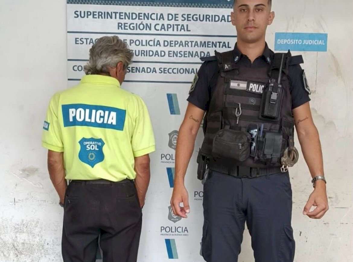 Ensenada: Se disfrazaba de policía para viajar gratis en colectivo