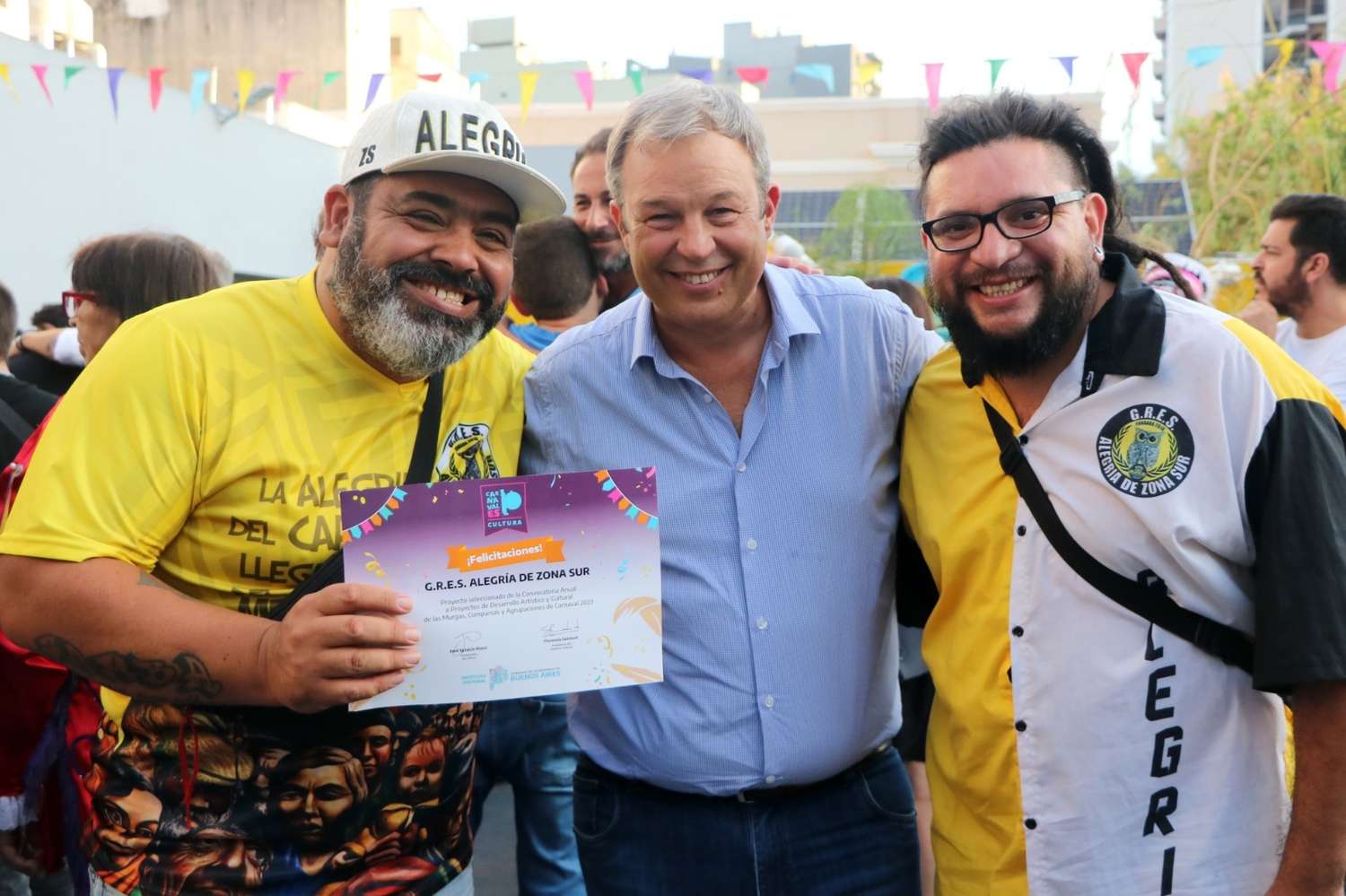 Carnavales 2024 en Almirante Brown: Cascallares entregó premios a murgas y comparsas barriales