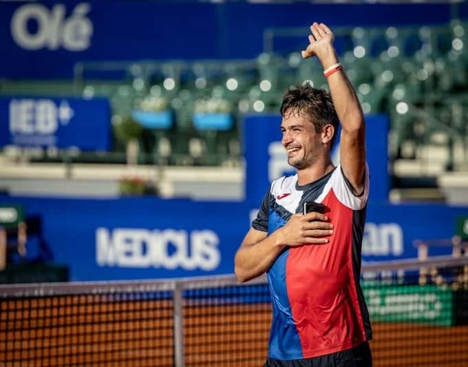 Orgullo bonaerense: Quién es Mariano Navone, el pibe que se metió en las semifinales de la ATP de Río y emocionó al país