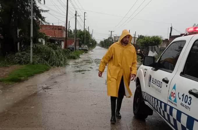 En Berisso, la situación "es crítica" y hay más de 200 evacuados: "Este temporal sobrepasó todo", dijo Cagliardi