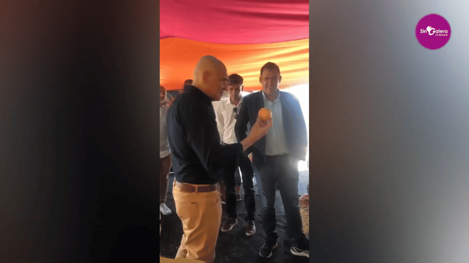 "Esto es una naranja": Espert pasó por Expoagro y chicaneó a Kicillof