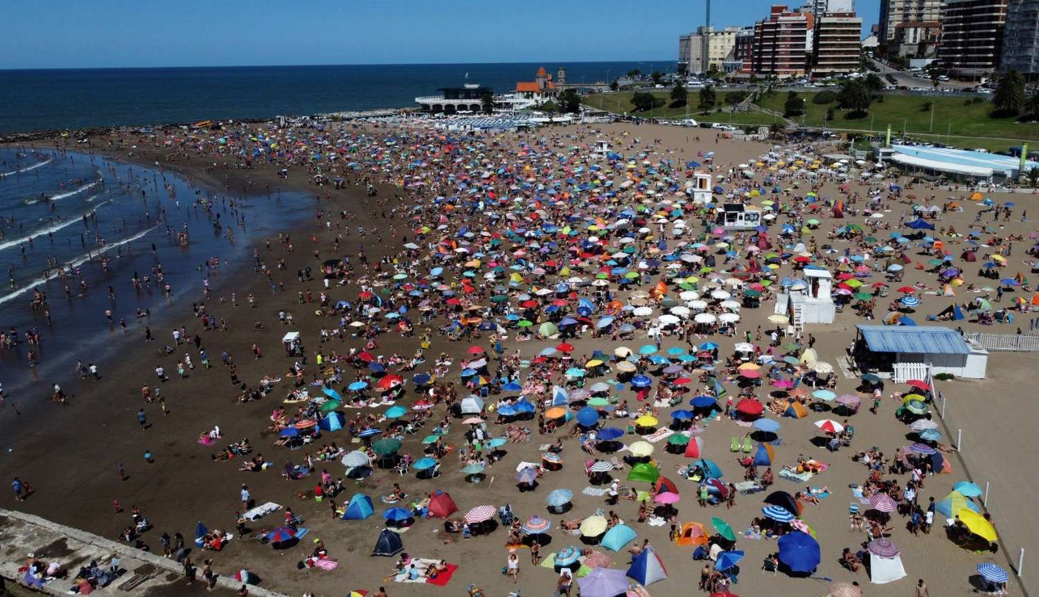 Arribaron 170 mil turistas a Mar del Plata por el feriado de Semana Santa: “Récord absoluto” dijeron desde el municipio