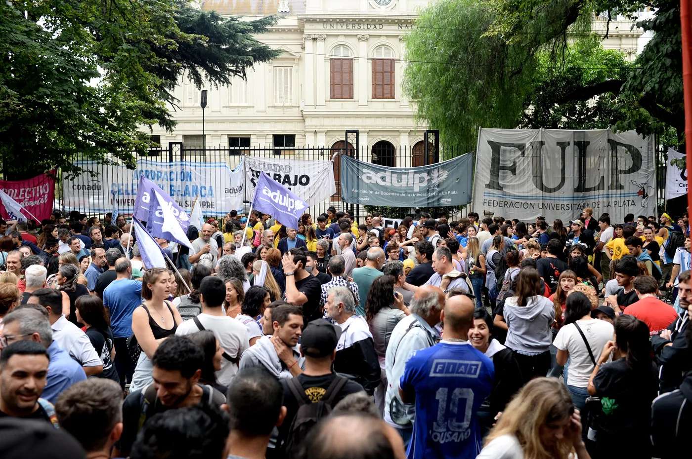 Marcha Federal Universitaria: Los detalles de la movilización en La Plata