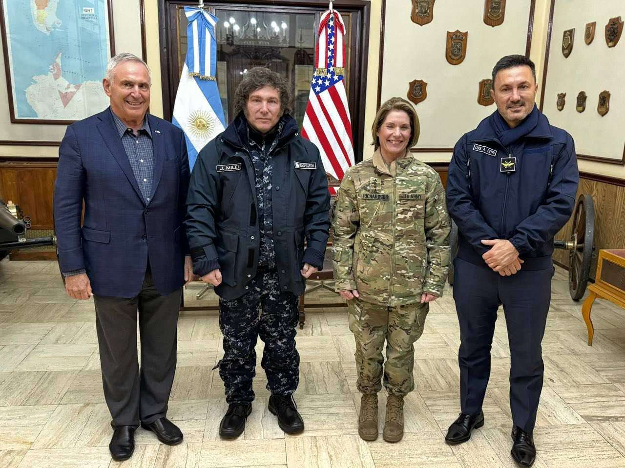 Ushuaia: Javier Milei se encontró con la general estadounidense Laura Richardson, jefa del Comando Sur