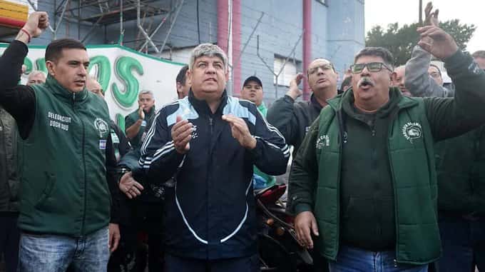 Pablo Moyano ratificó el paro del 9 de mayo durante una protesta en Avellaneda: "El ajuste lo pagan los trabajadores"