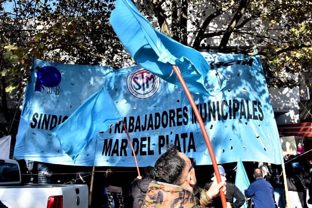 Pueyrredón: continúa el conflicto salarial y los municipales anunciaron retención de tareas por 24 horas