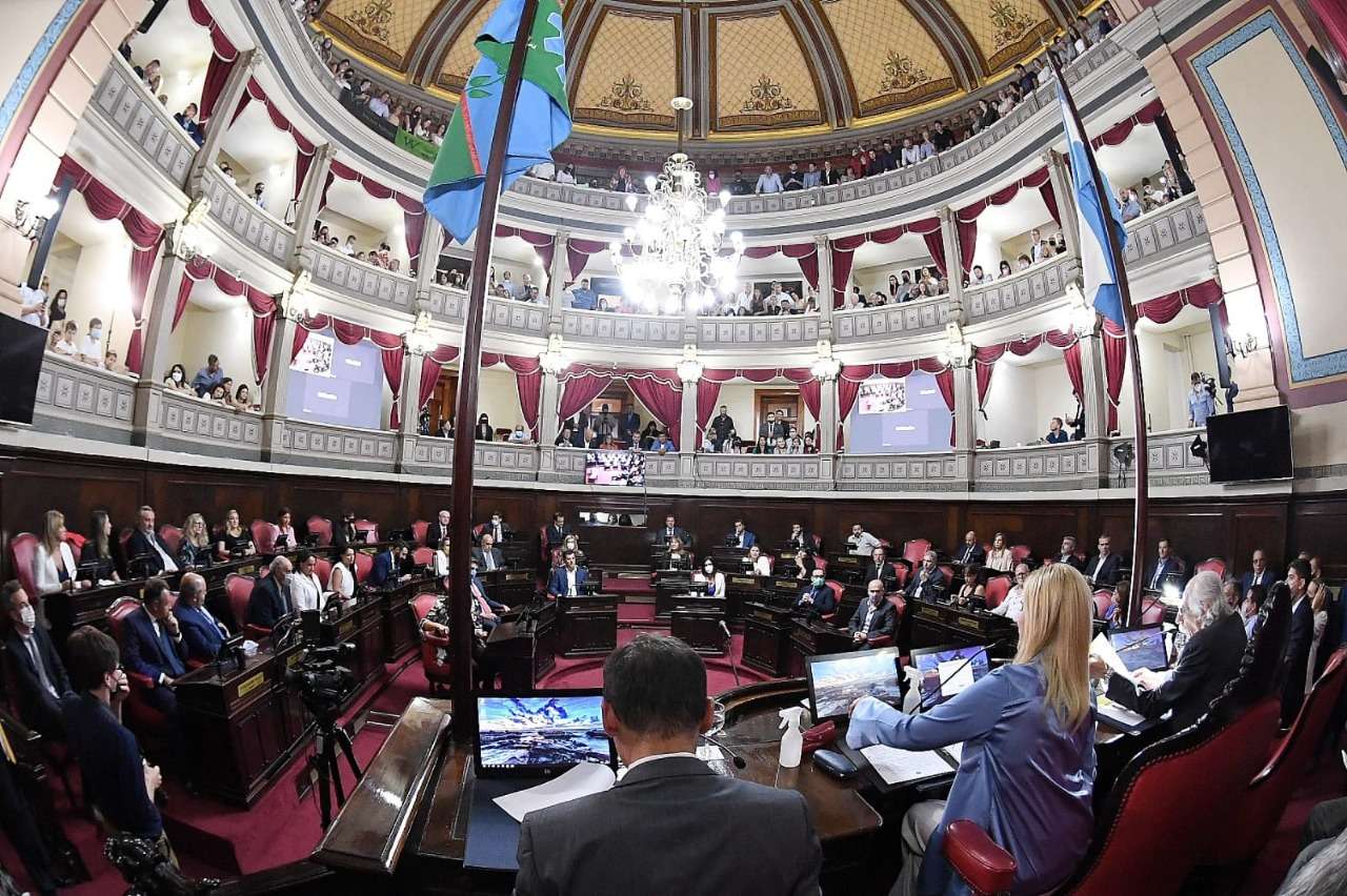Quince senadores bonaerenses abandonarán la Legislatura el 10 de diciembre
