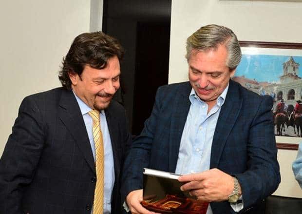Alberto Fernández en Salta a la búsqueda de la foto con el reelecto Gobernador Gustavo Sáenz