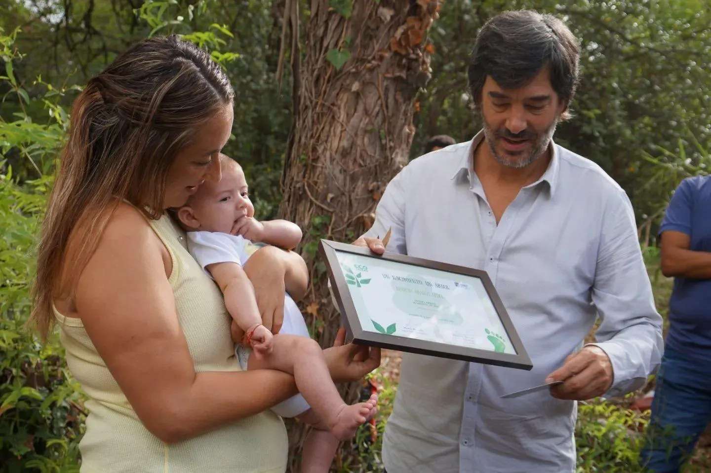 Medio Ambiente: Por cada bebé nacido en Lomas de Zamora, plantarán un árbol