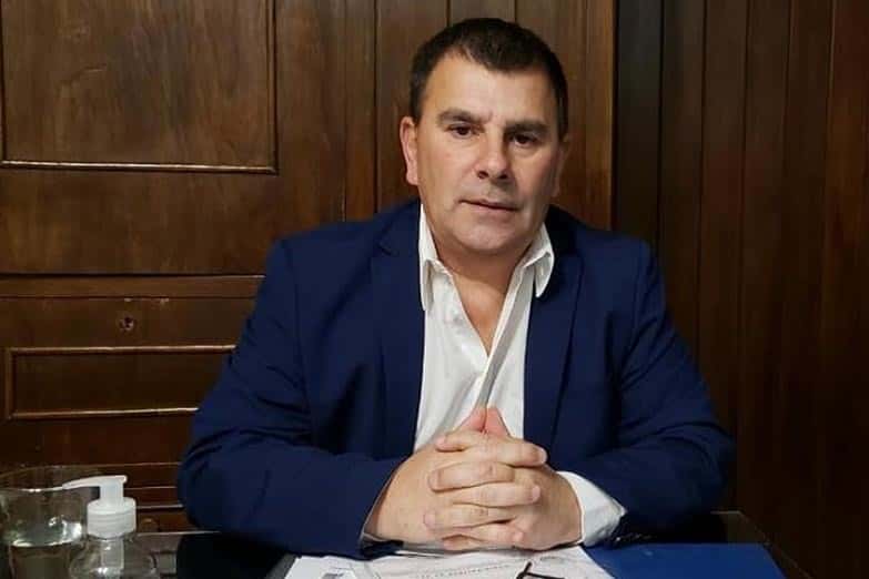 El intendente de Azul, Hernán Bertellys, acusó a los concejales de “complot” para desfinanciar el municipio