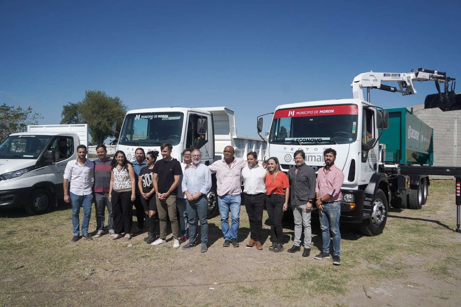 Desde ACUMAR, Sabatella entregó nuevos camiones al Intendente Ghi para la gestión de residuos en Morón