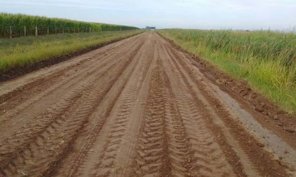 Kicillof prometió mejorar 800 kilómetros de caminos rurales para 2021: ¿Qué pasó con los 12 mil que había anunciado Vidal?