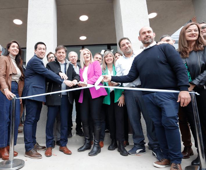 Kicillof inauguró la primera de las nuevas "Casas de la Provincia" en Baradero 