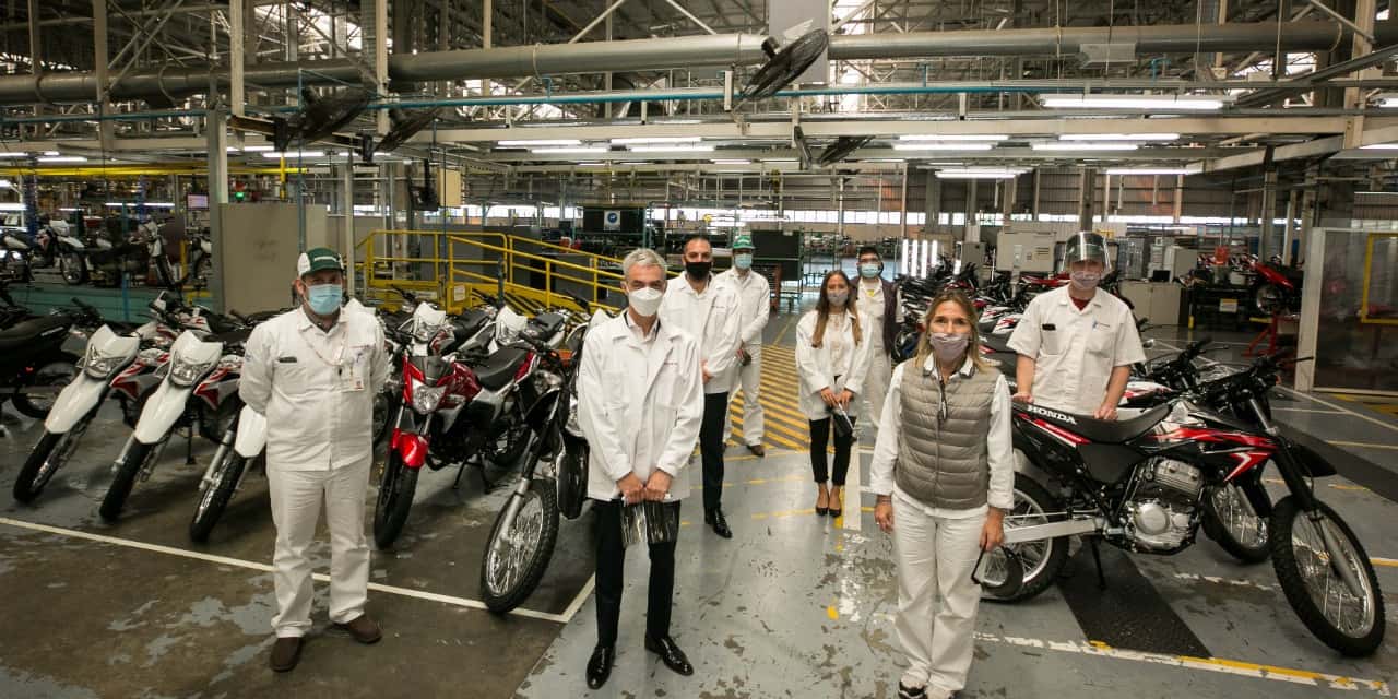 Meoni recorrió la planta de Honda en Campana y adelantó que trabajarán en conjunto en “materia de seguridad vial, ambiente y género”