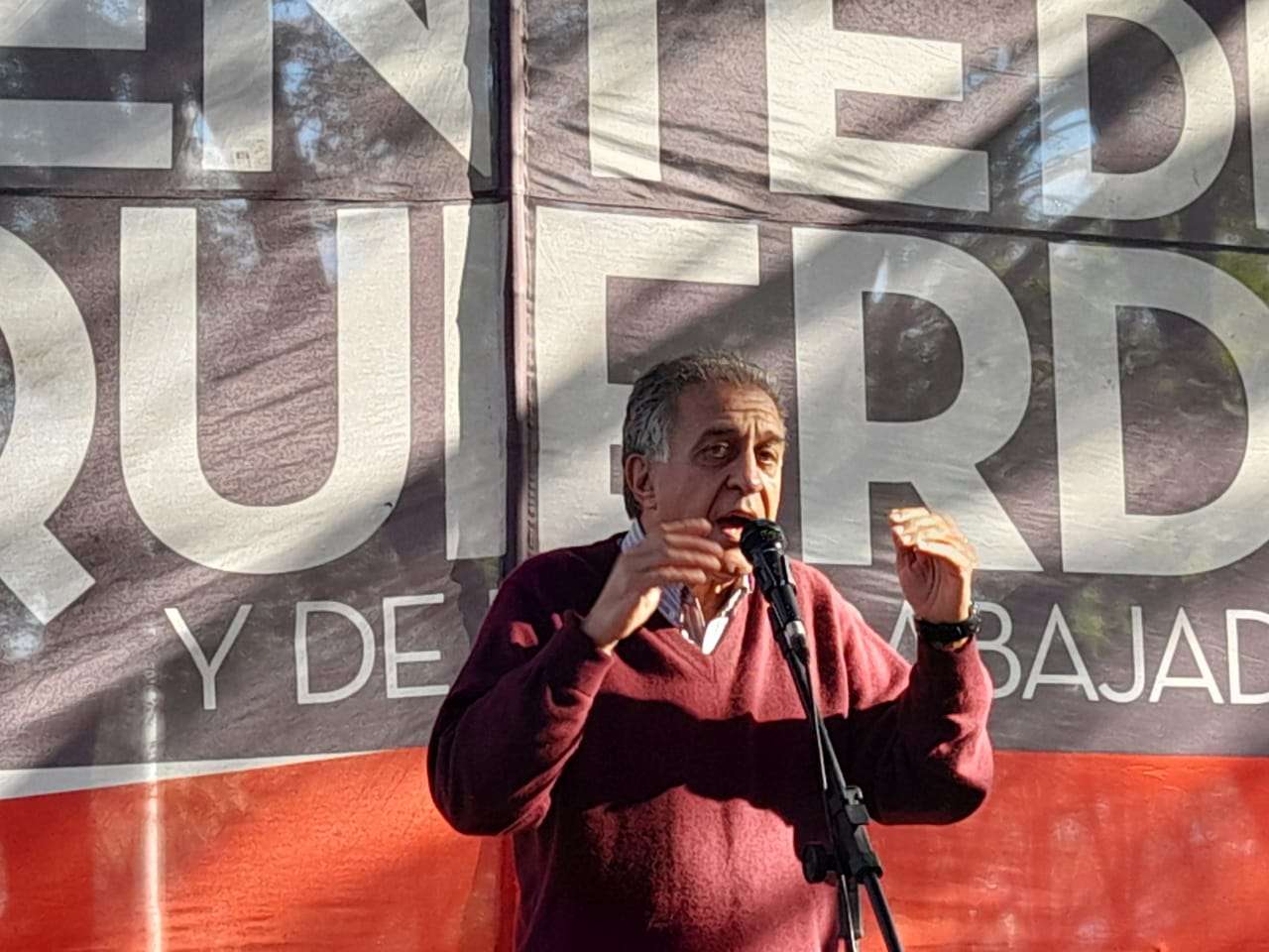 Néstor Pitrola en Vicente López: "Fernández y Kicillof aumentan el endeudamiento, son pagadores seriales"