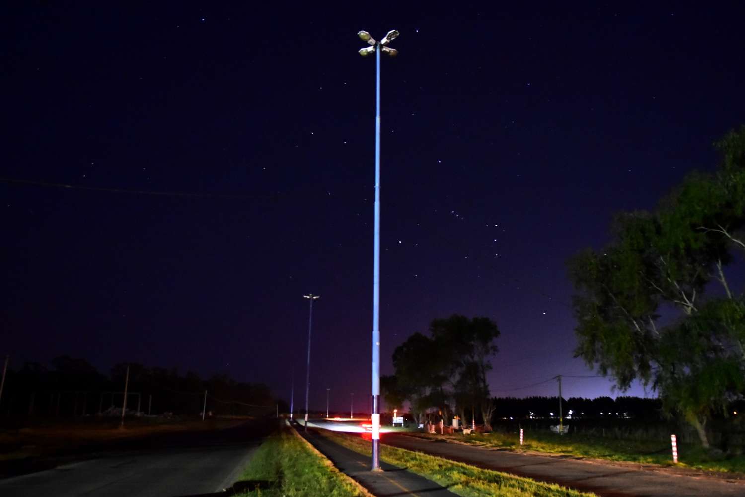 Acusaciones cruzadas entre Carlos Bianco y el municipio de General Pueyrredón por falta de luces en la ruta 88