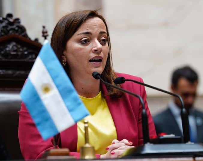 Cecilia Moreau primera presidenta mujer de la cámara de Diputados