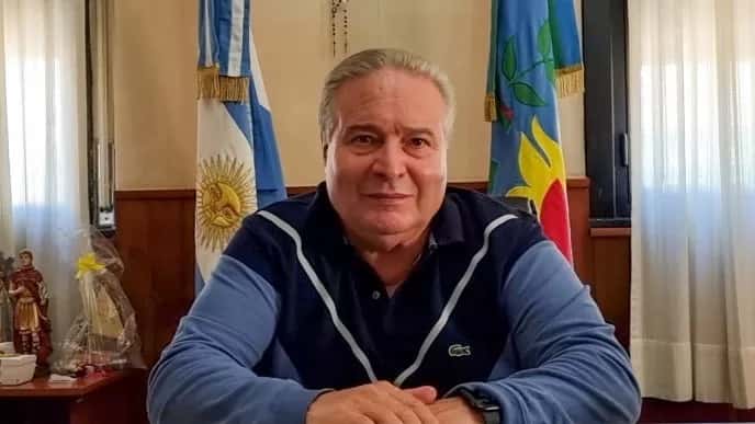 El intendente de Salto donará el incremento de su salario: “Me parece obsceno que cobre con aumento”, dijo Alessandro