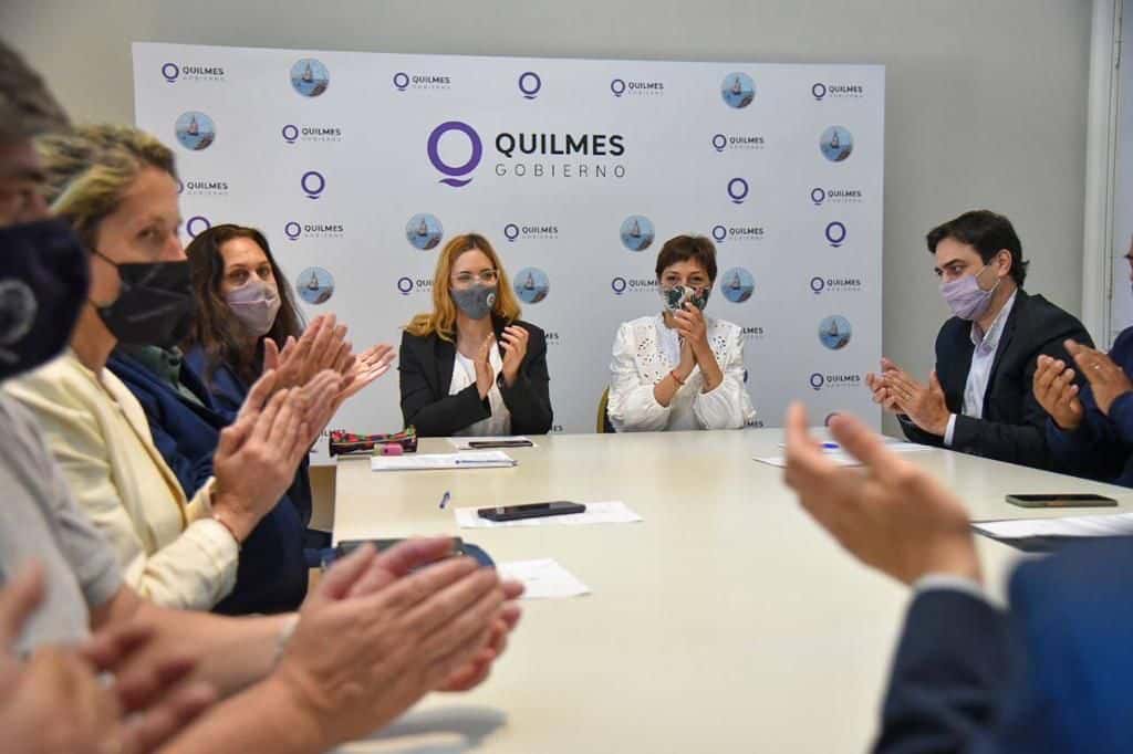 Quilmes: Tras incendio en la fábrica Boris, firman acuerdo para "garantizar" la continuidad de los puestos de trabajo