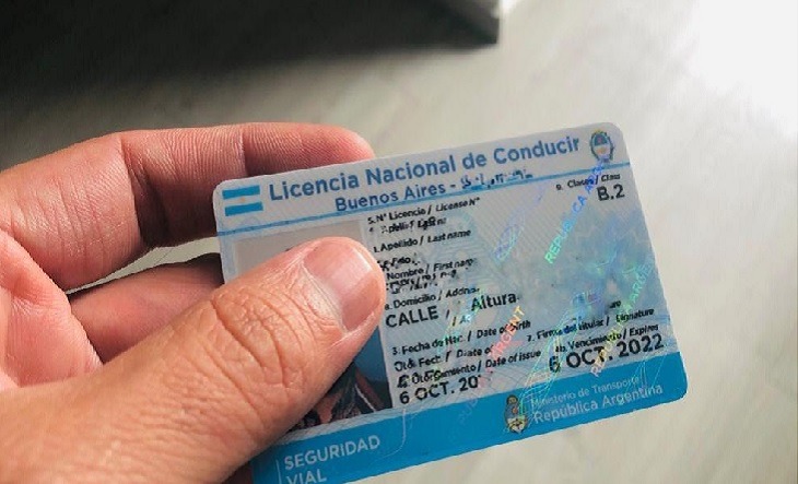 Video: Suspendieron las licencias del colectivero y el automovilista que se pelearon en Lomas del Mirador