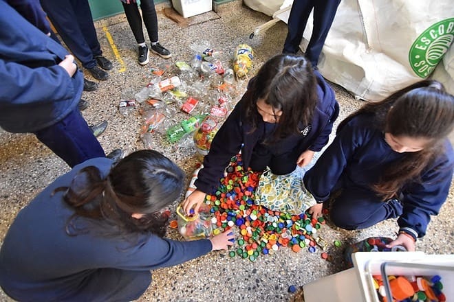 Escobar: Escuelas del distrito recolectaron 25 toneladas de plásticos en un mes