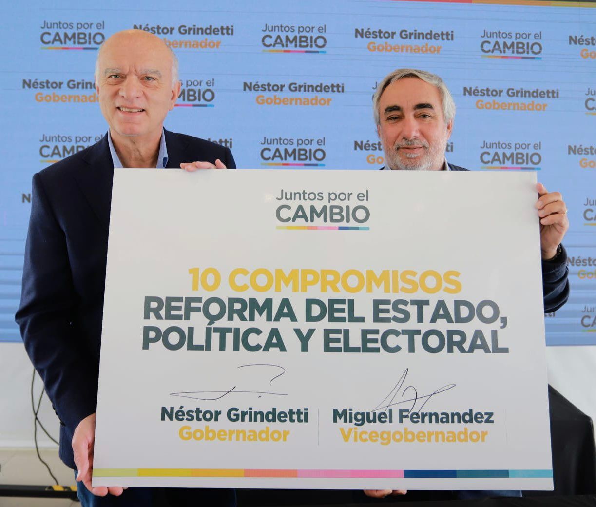 Grindetti y su compañero de fórmula, Miguel Fernández.