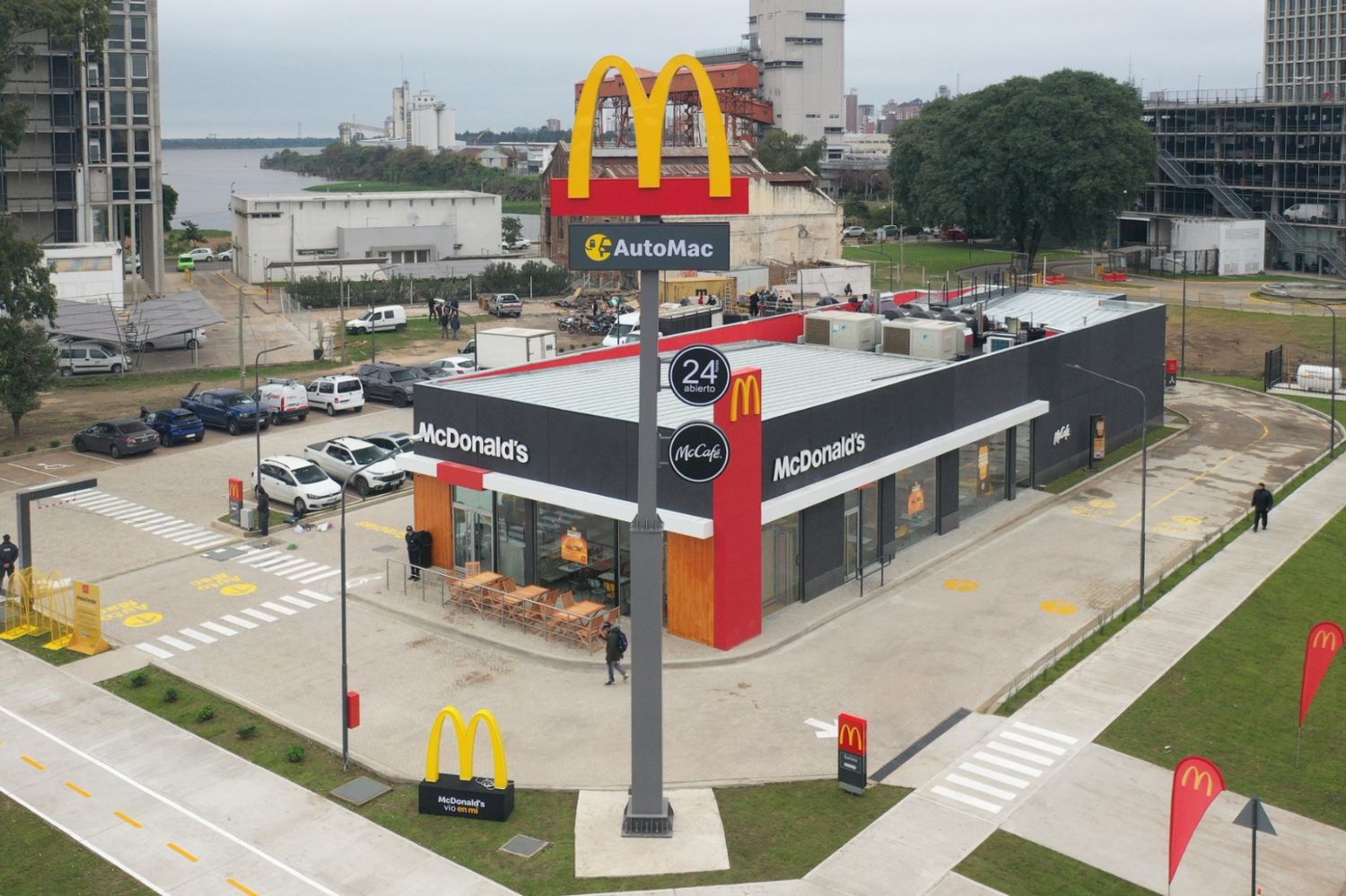 El nuevo local de McDonald's es el primero que se abre en General Rodríguez.
