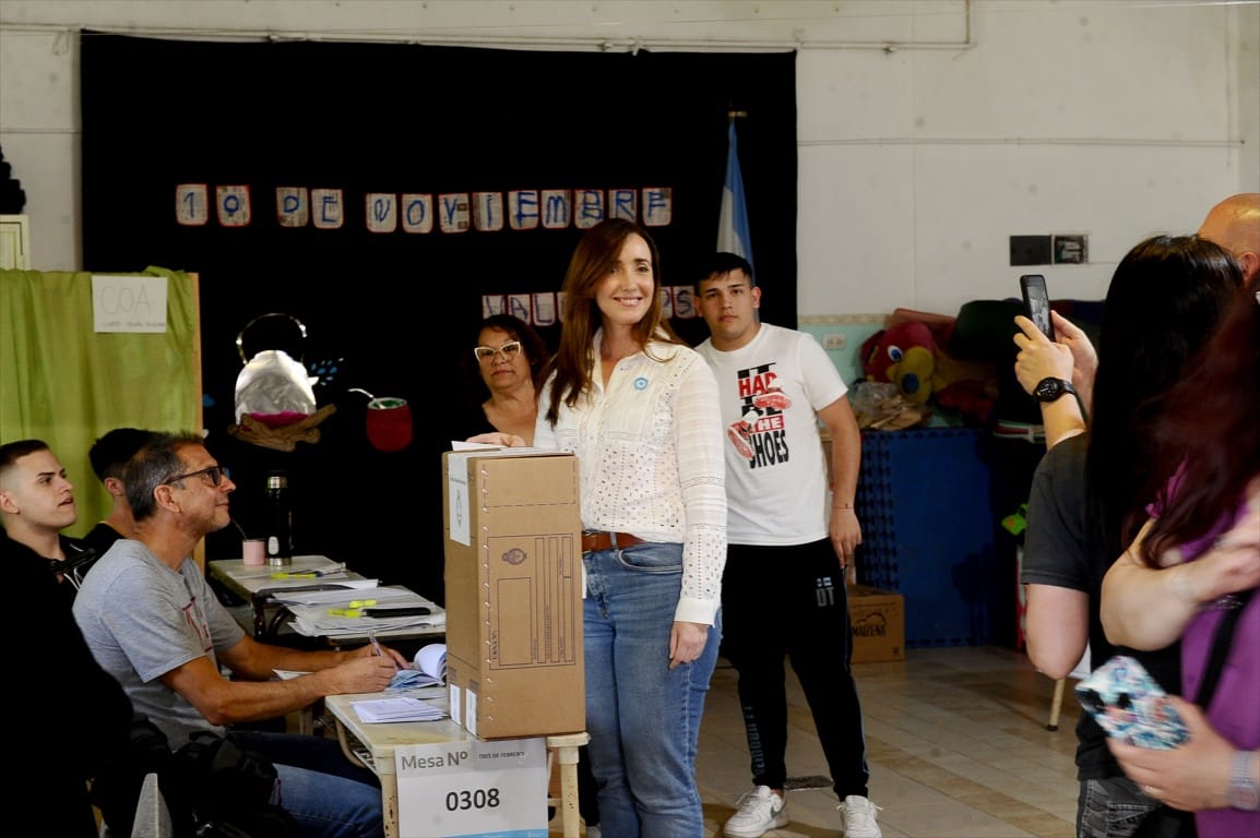 Voto de Villarruel en Caseros (Télam)