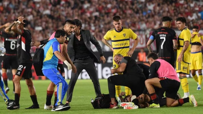 Altamirano convulsionó en pleno partido frente a Boca