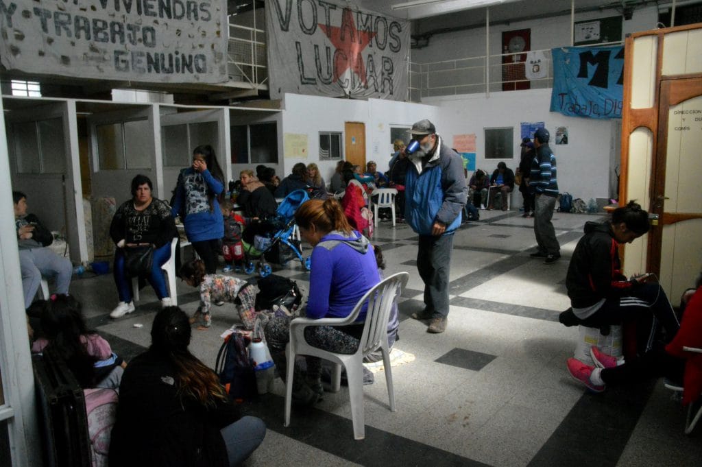 Mar del Plata: Acampe en la sede de Desarrollo Social
