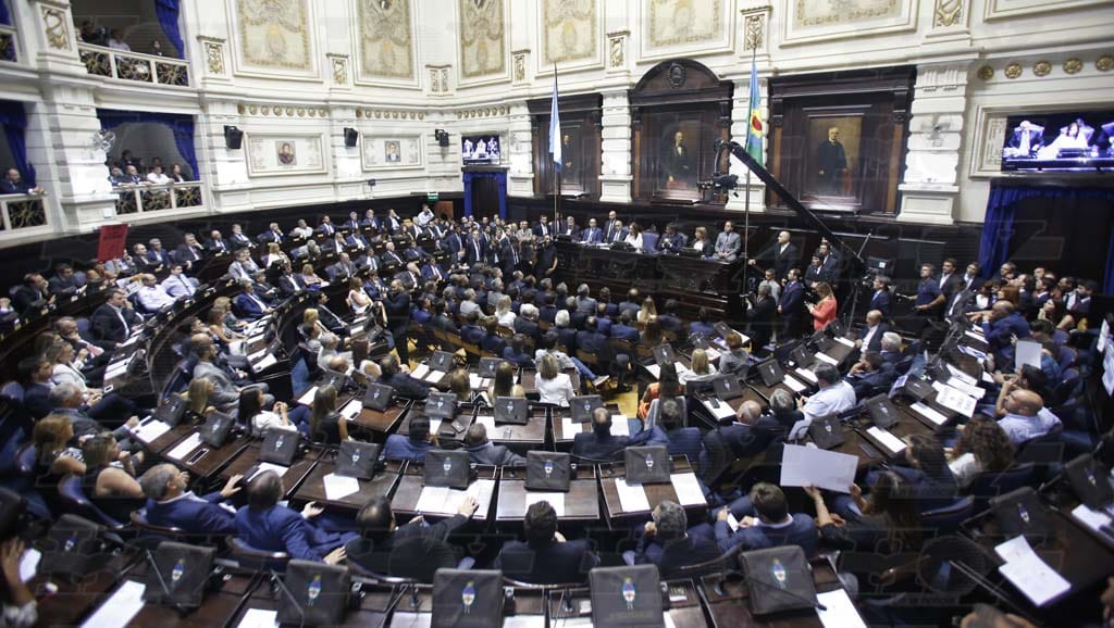 La Legislatura bonaerense sancionó Presupuesto 2018, ley impositiva y el pacto fiscal 