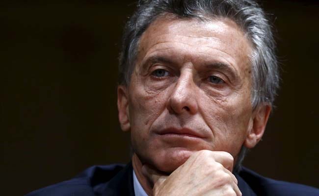 Macri convocó a gobernadores y diputados para buscar consensuar la baja en jubilaciones