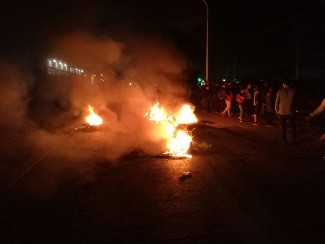 Protesta en Comisaría de Virrey del Pino tras brutal asesinato de un chofer de la línea 620