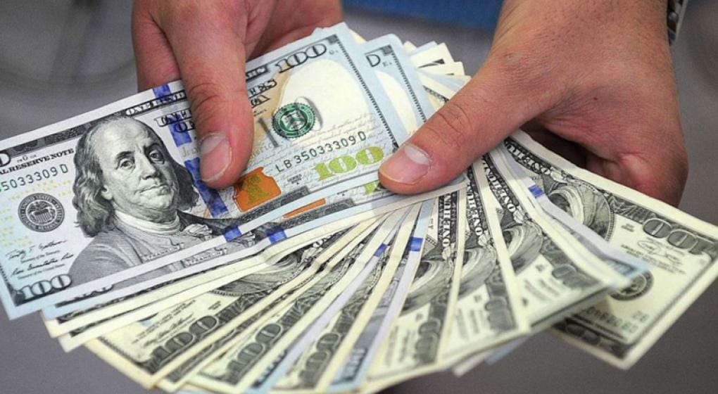 El Gobierno dio por terminada la corrida cambiaria pero el dólar quedó alto