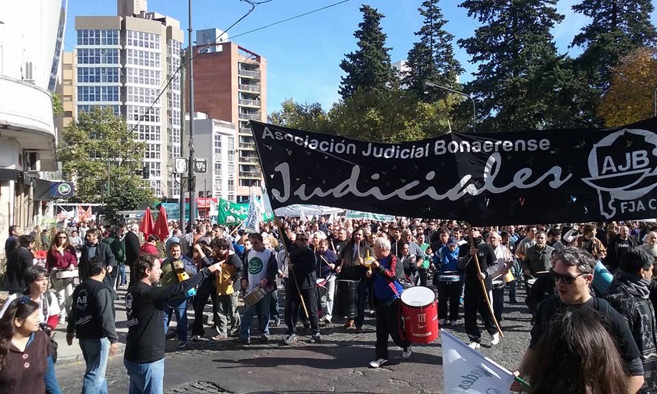 Comienza nuevo paro por 48 horas de judiciales bonaerenses