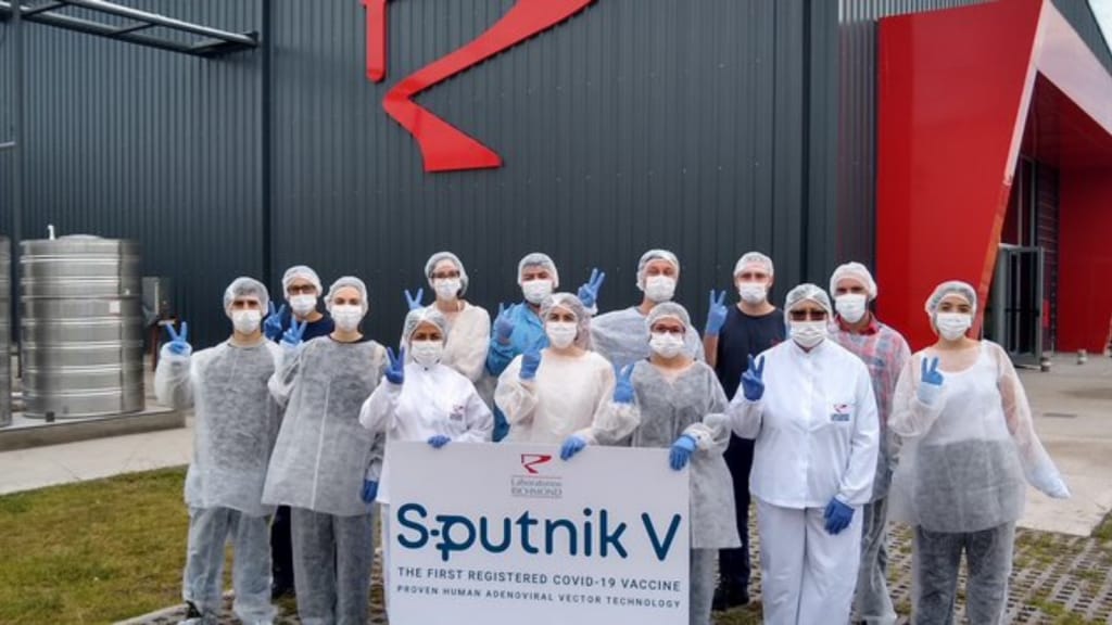 Ante las críticas por la falta del segundo componente de la vacuna Sputnik V, comienza la producción en Argentina