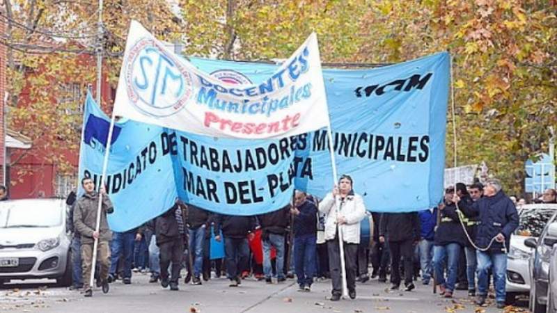 Mar del Plata: Municipales intiman a Arroyo a pagar la bonificación a los docentes