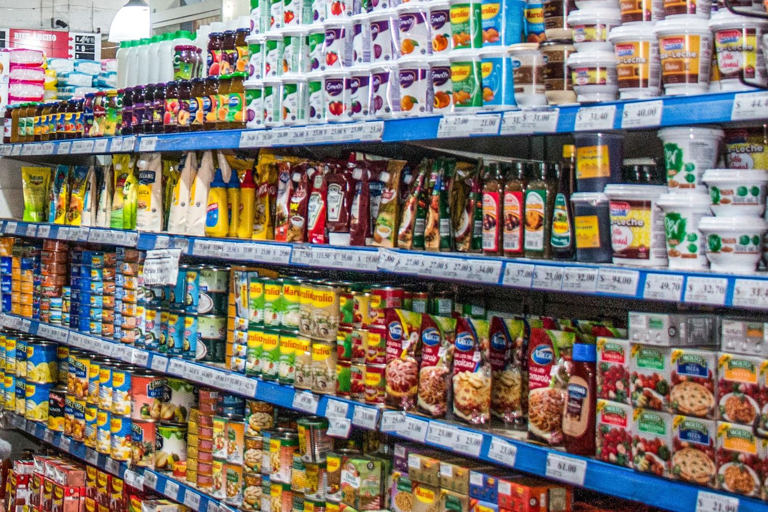 Inflación descontrolada: Los alimentos acumulan casi 40% de aumento en 6 meses