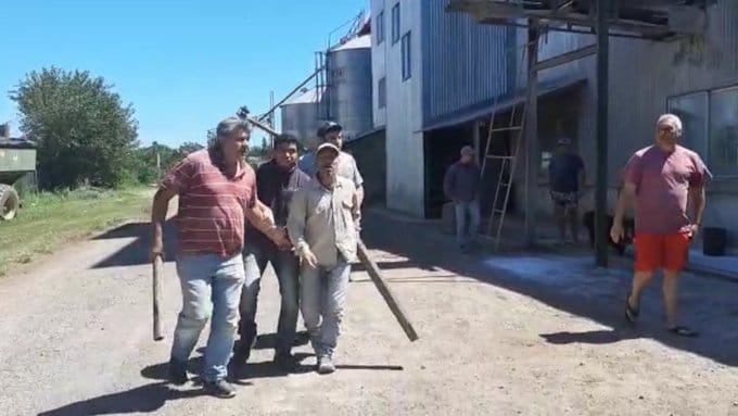 Pergamino: Inspectores del Ministerio de Agricultura fueron echados a palazos cuando intentaban fiscalizar un molino harinero