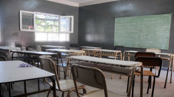 Conflicto docente: 13 días sin clases en la Provincia y Scioli recurre a la Justicia para levantar el paro